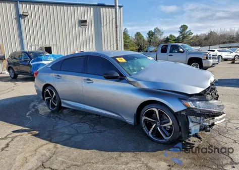 2021 Honda Accord Sport z USA, uszkodzony, nr VIN 1HGCV1F3XMA120962